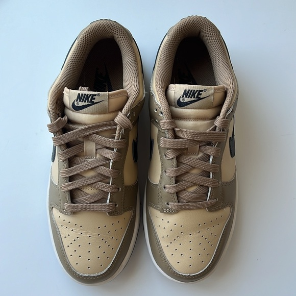 Nike Dunks US size 36.5 - Picture 5 of 7